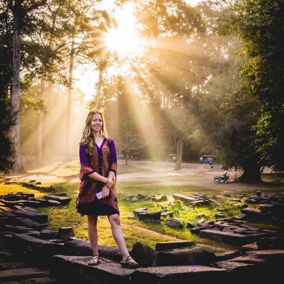 Meet your Posher, Catherine - Picture 1 of 1